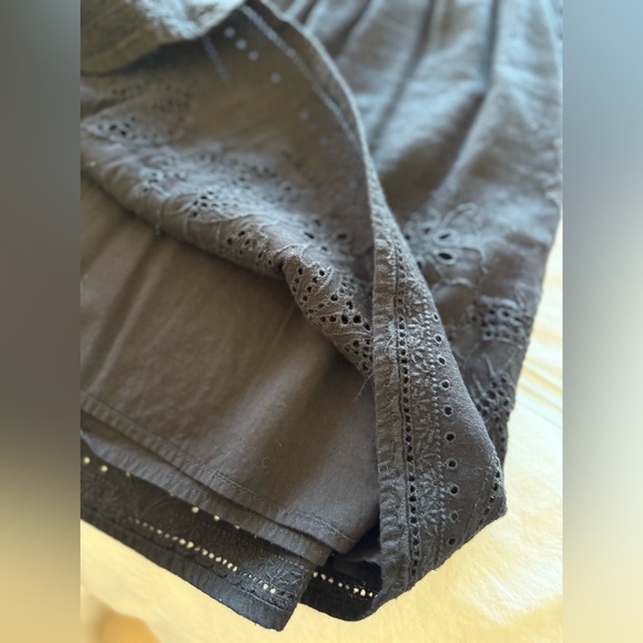 Tommy Bahama St.Lucia Linen Blend Soft Black Eyelet Dress- Small - Picture 5 of 6